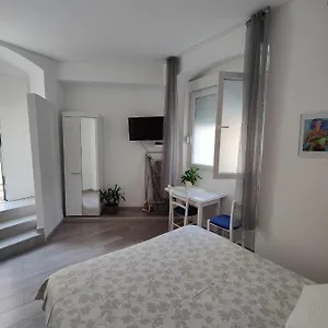 Stipan & 2*, Split Croatia